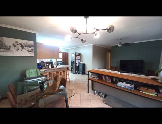 3 BEDROOM TOWNHOUSE FOR SALE IN ELARDUSPARK